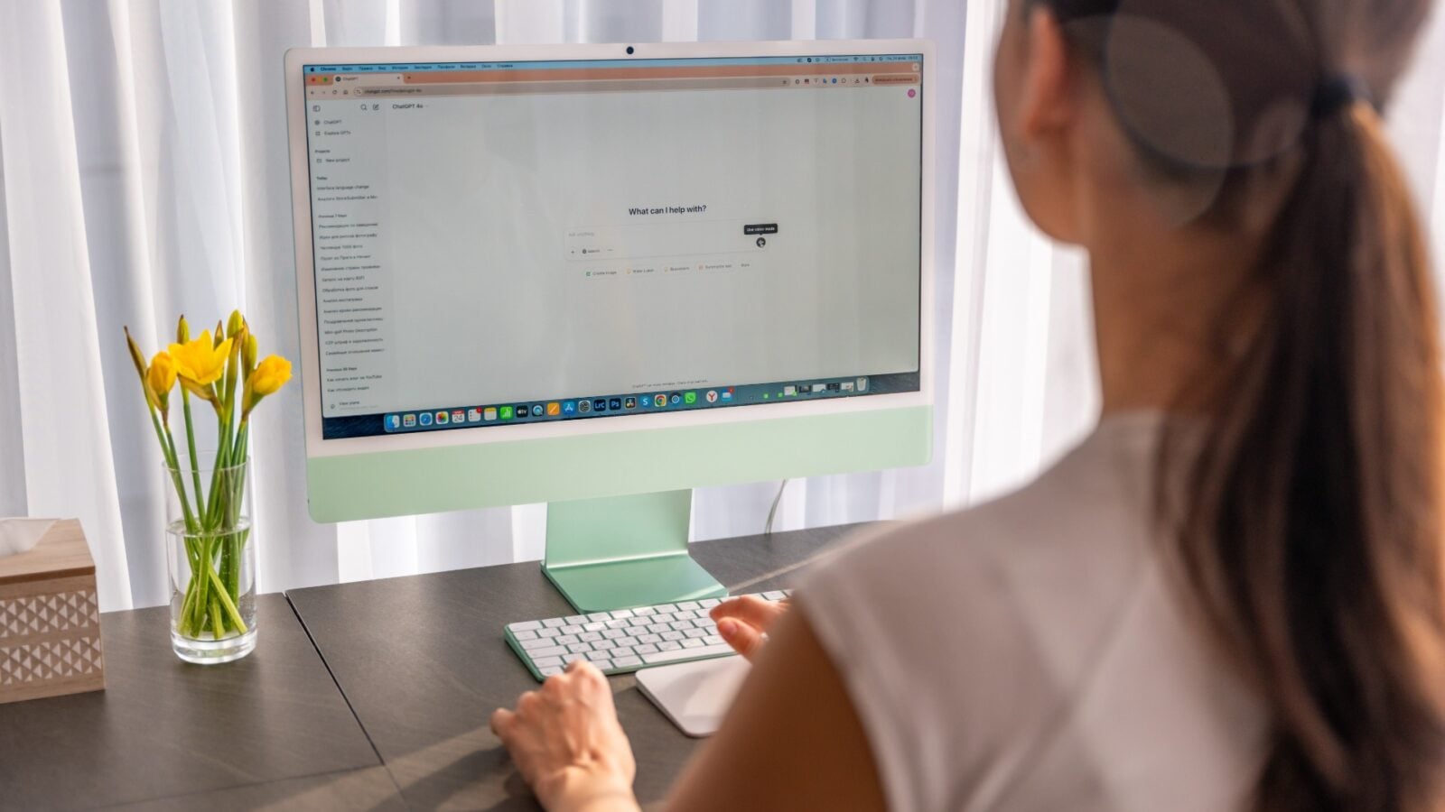 ChatGPT est devenu encore plus utile hier soir : Adobe lance 70 nouveaux outils qui montent vos vidéos et créent vos visuels à votre place