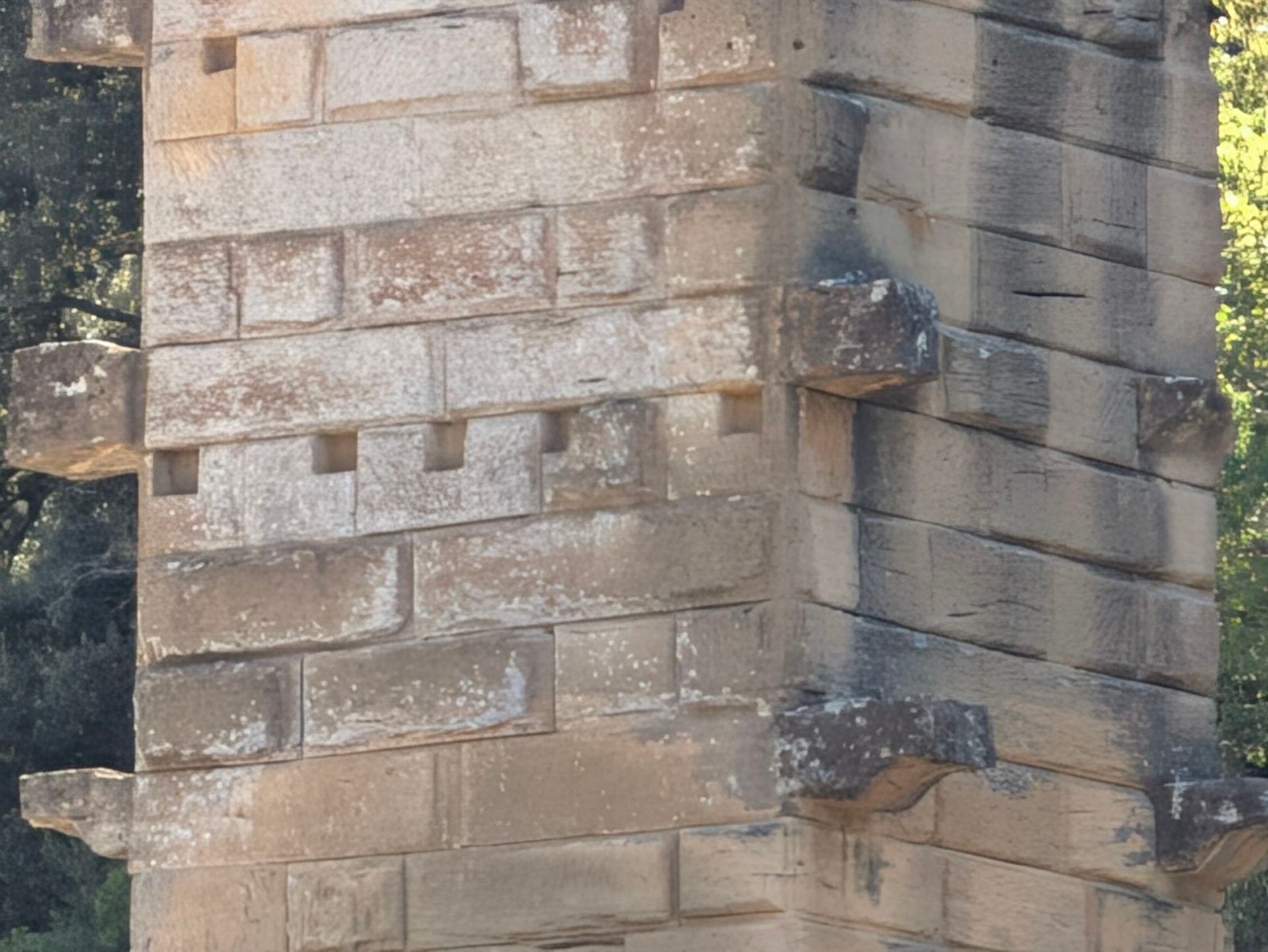 D120