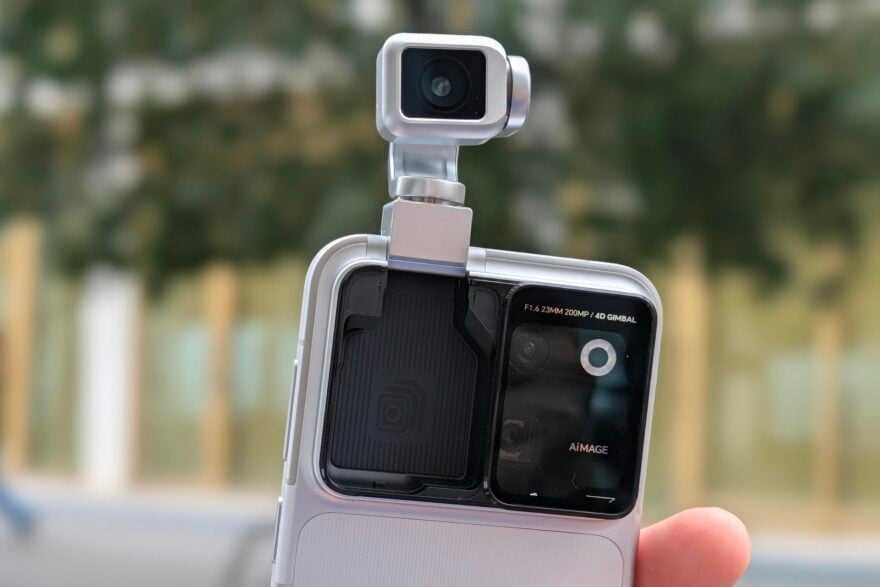 C’est le téléphone du futur : j’ai pris en main le Robot Phone d’Honor