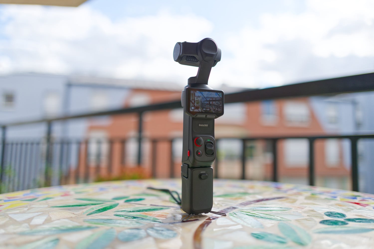 Insta360 Luna Ultra