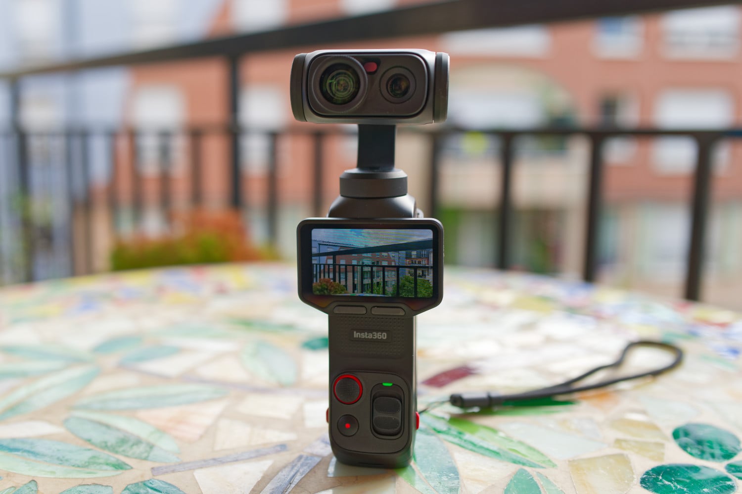 Insta360 Luna Ultra