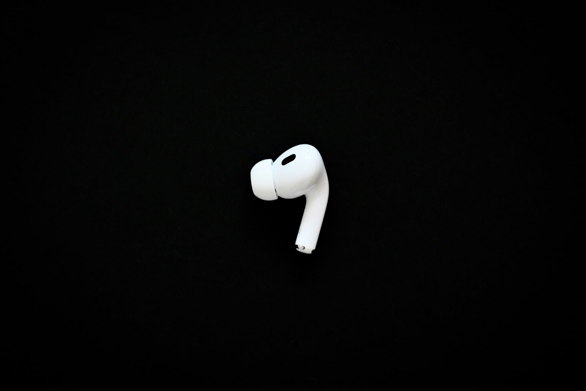 AirPods Camera 2026