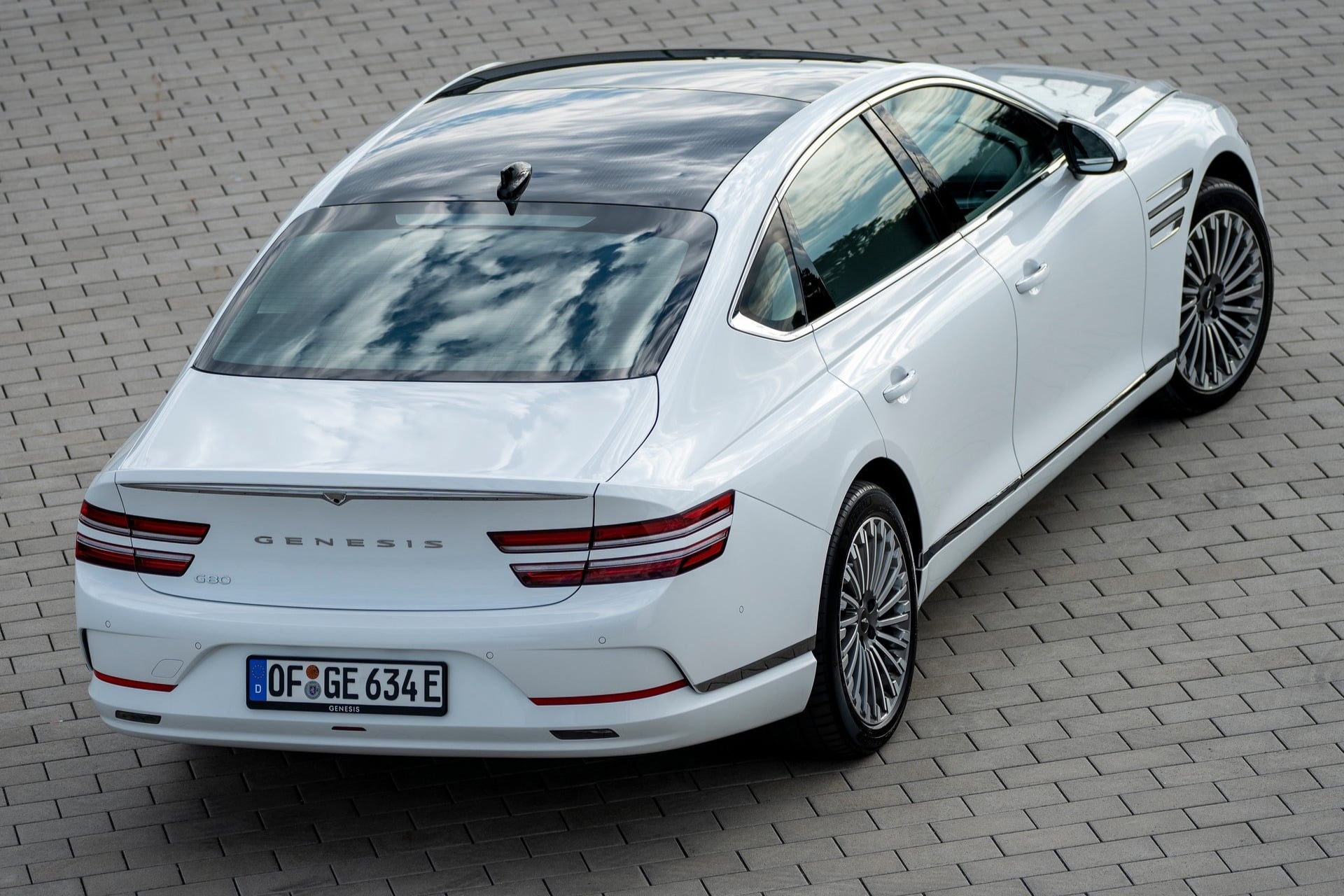 Genesis Electrified G80 (3)