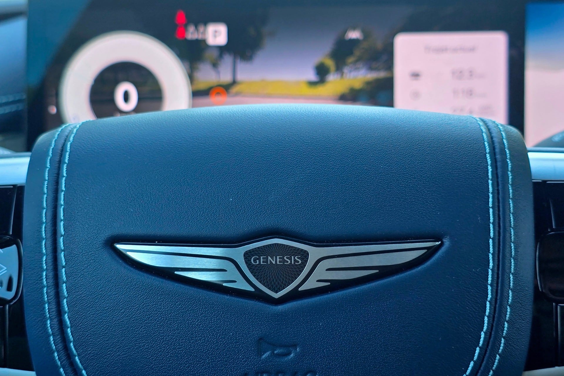 Genesis G80 (1)