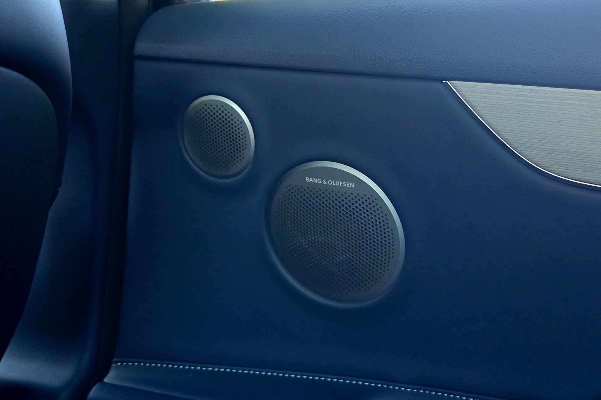 Genesis G80 (17)