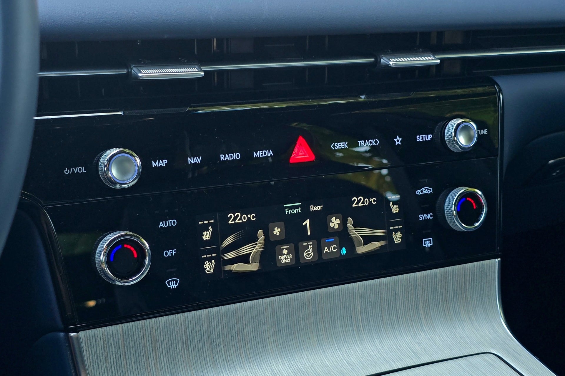 Genesis G80 (2)