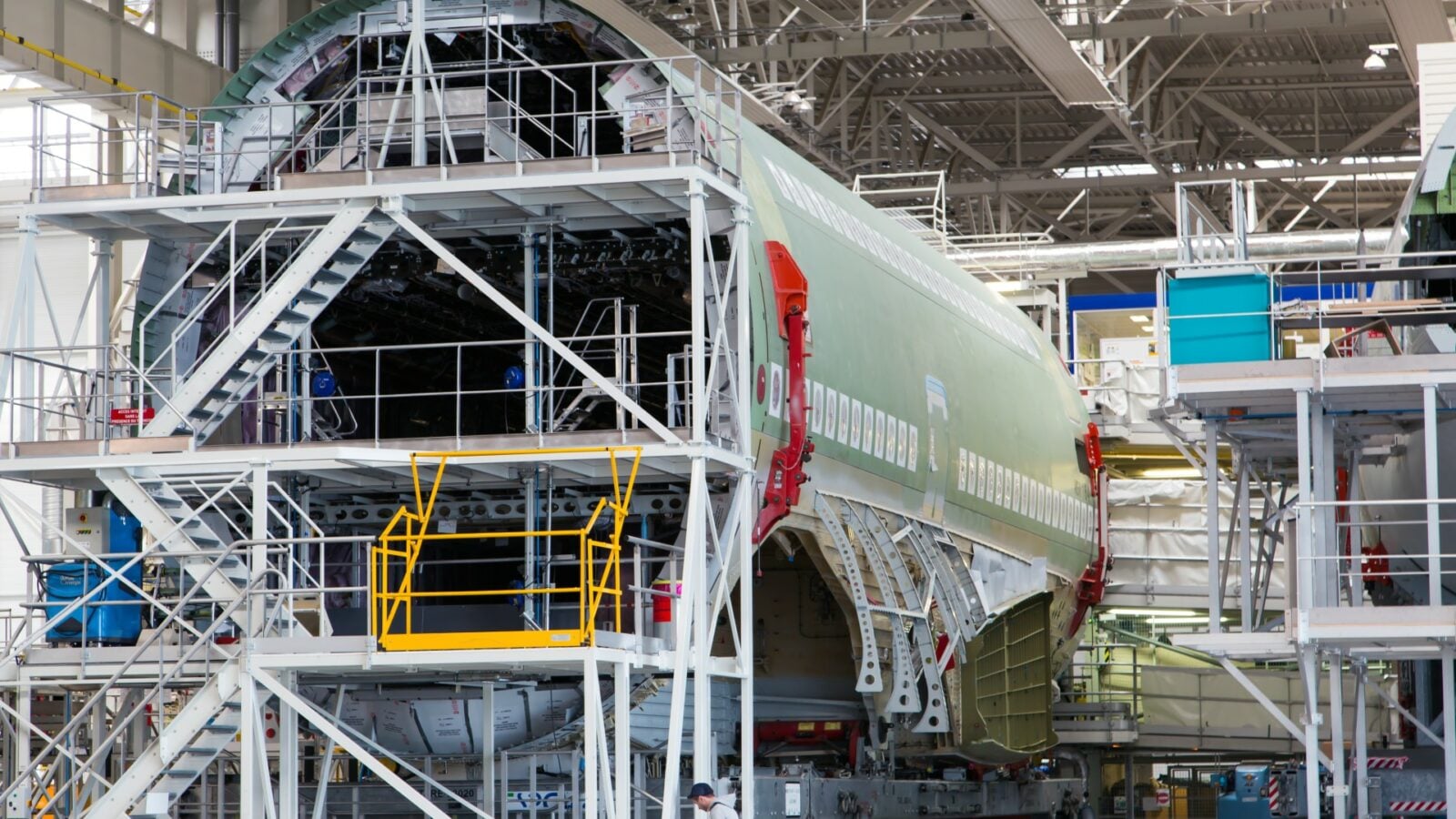 swiss boeing 777 notruf