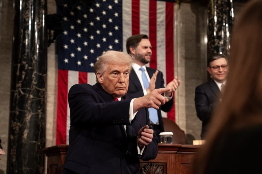 C’est sans précédent : Donald Trump entame la plus grande révocation de visas de l’histoire des États-Unis