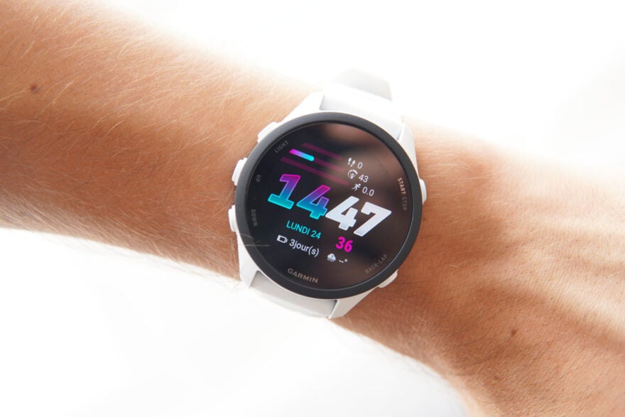J’ai testé la moins chère des montres Garmin pour le sport : mon avis sur la Forerunner 70