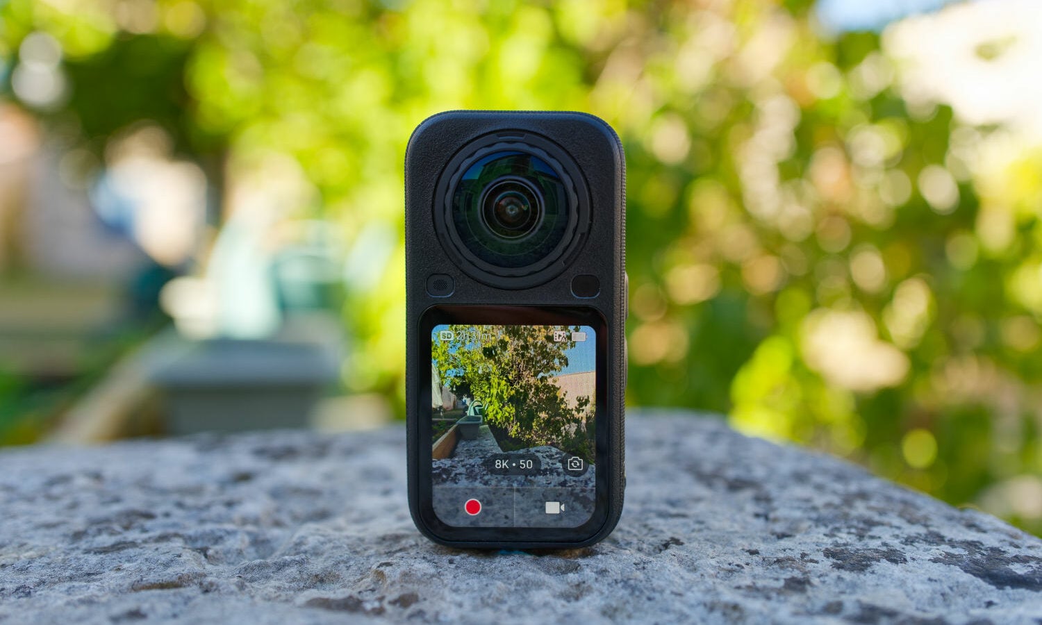 J’ai testé l’Insta360 X6 : la caméra 360° qui voit dans le noir !