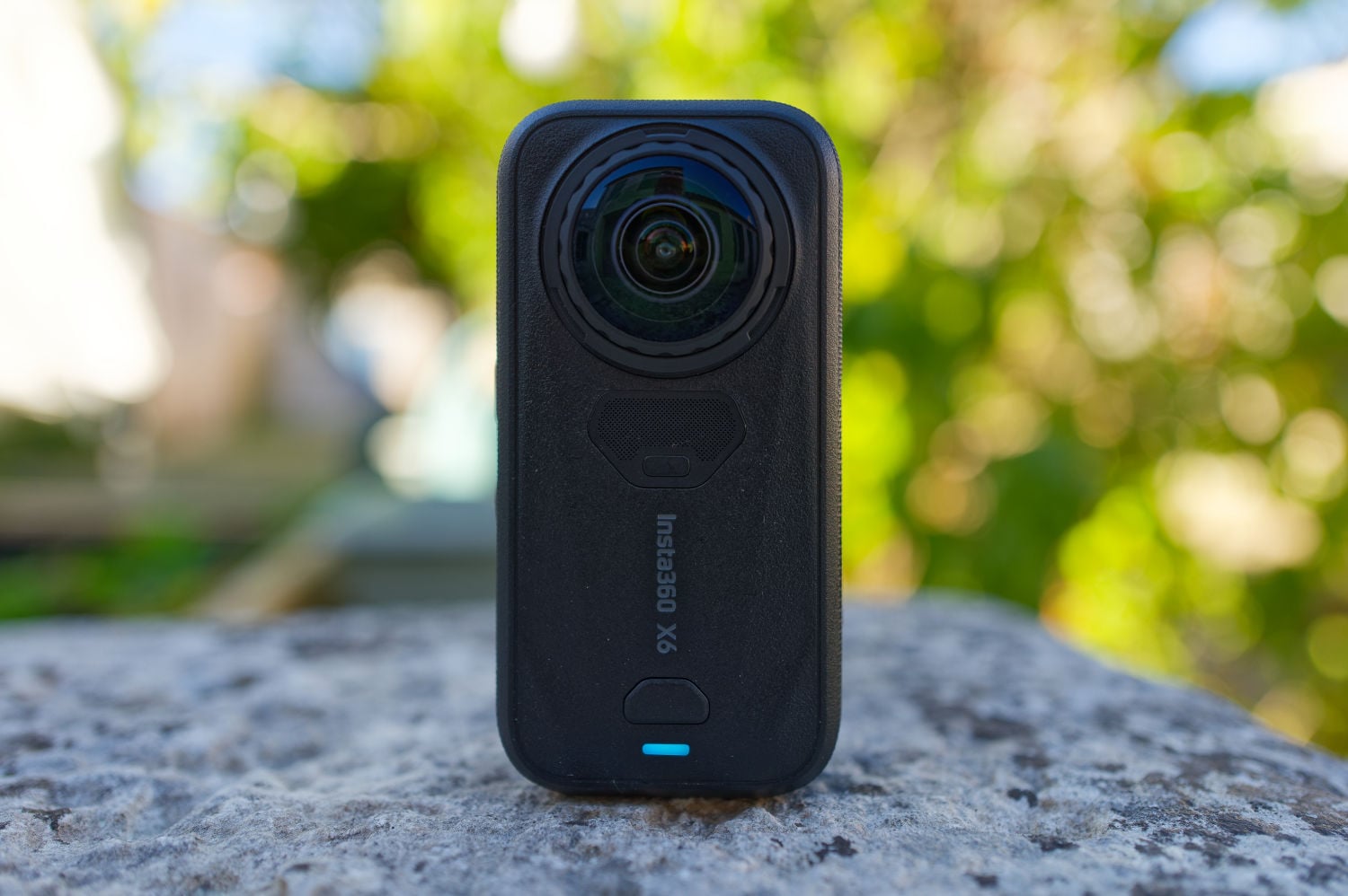 Insta360 X6