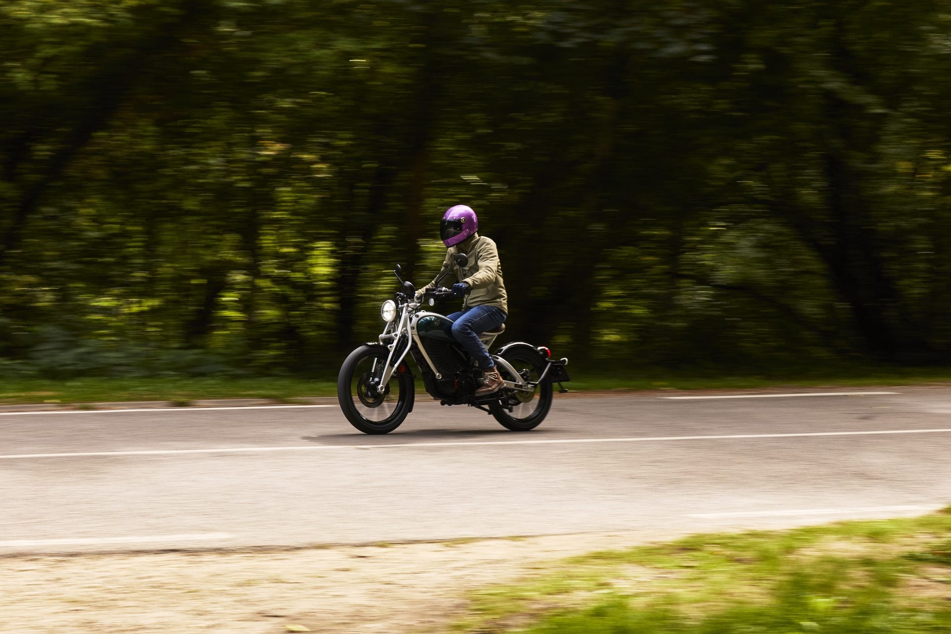 Essai Royal Enfield Flying Flea C6 Tenue Route