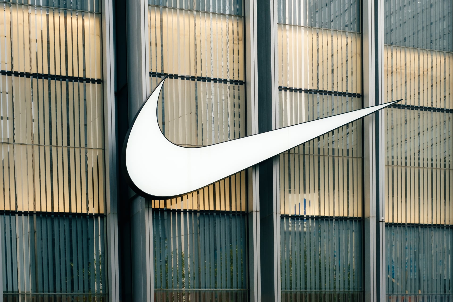 nike nomination alexandre arnault