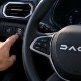 Renault Dacia Bouton Magique