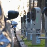 Voiture Electrique Recharge Paris France (2)