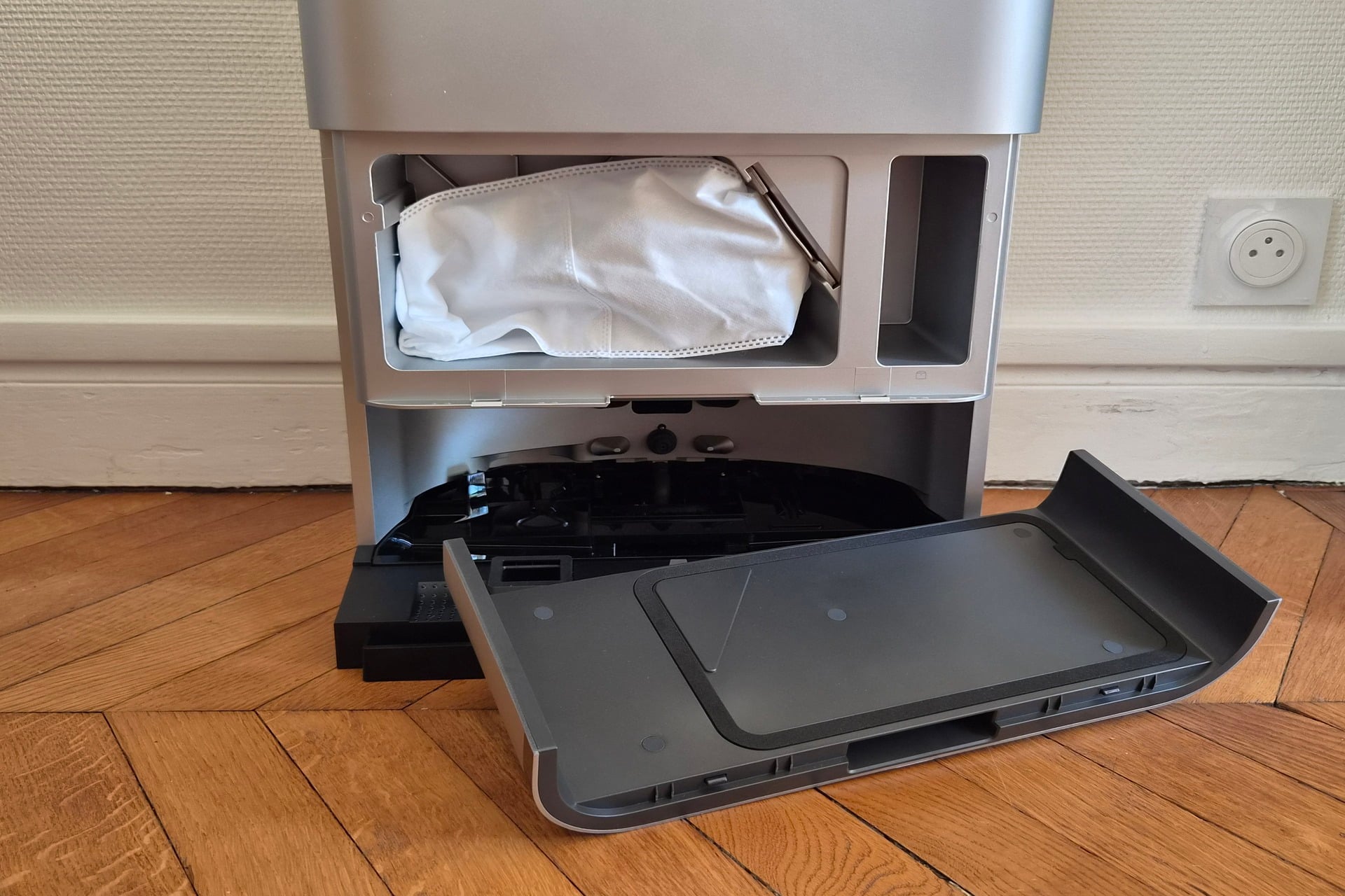 Test robot aspirateur Xiaomi Robot Vacuum 6 Max cover avis sac poussière