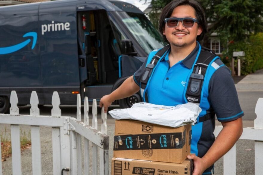 Invasion de la vie privée ? Les livreurs Amazon vont porter des lunettes IA qui capturent tout ce qu’ils voient