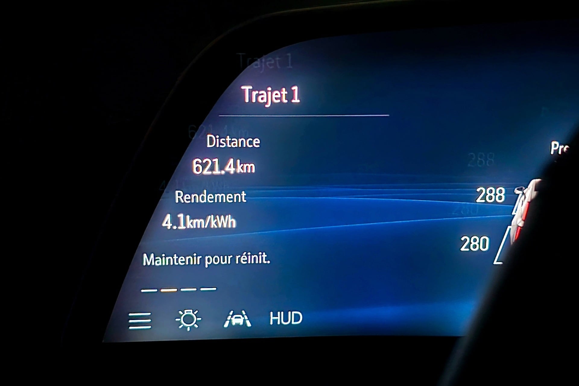 Cadillac Optiq (12)