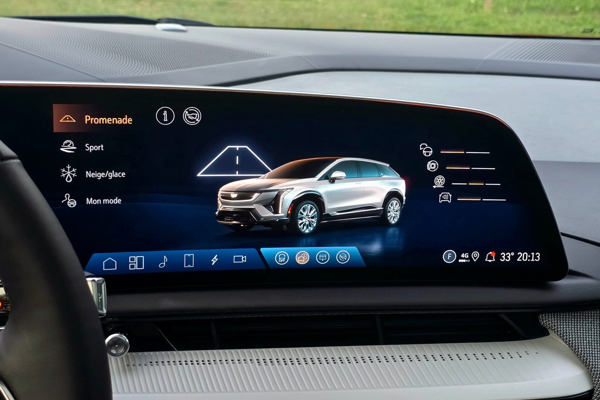 Cadillac Optiq (5)