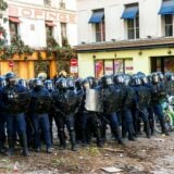 France Emeutes Forces De Ordre (2)