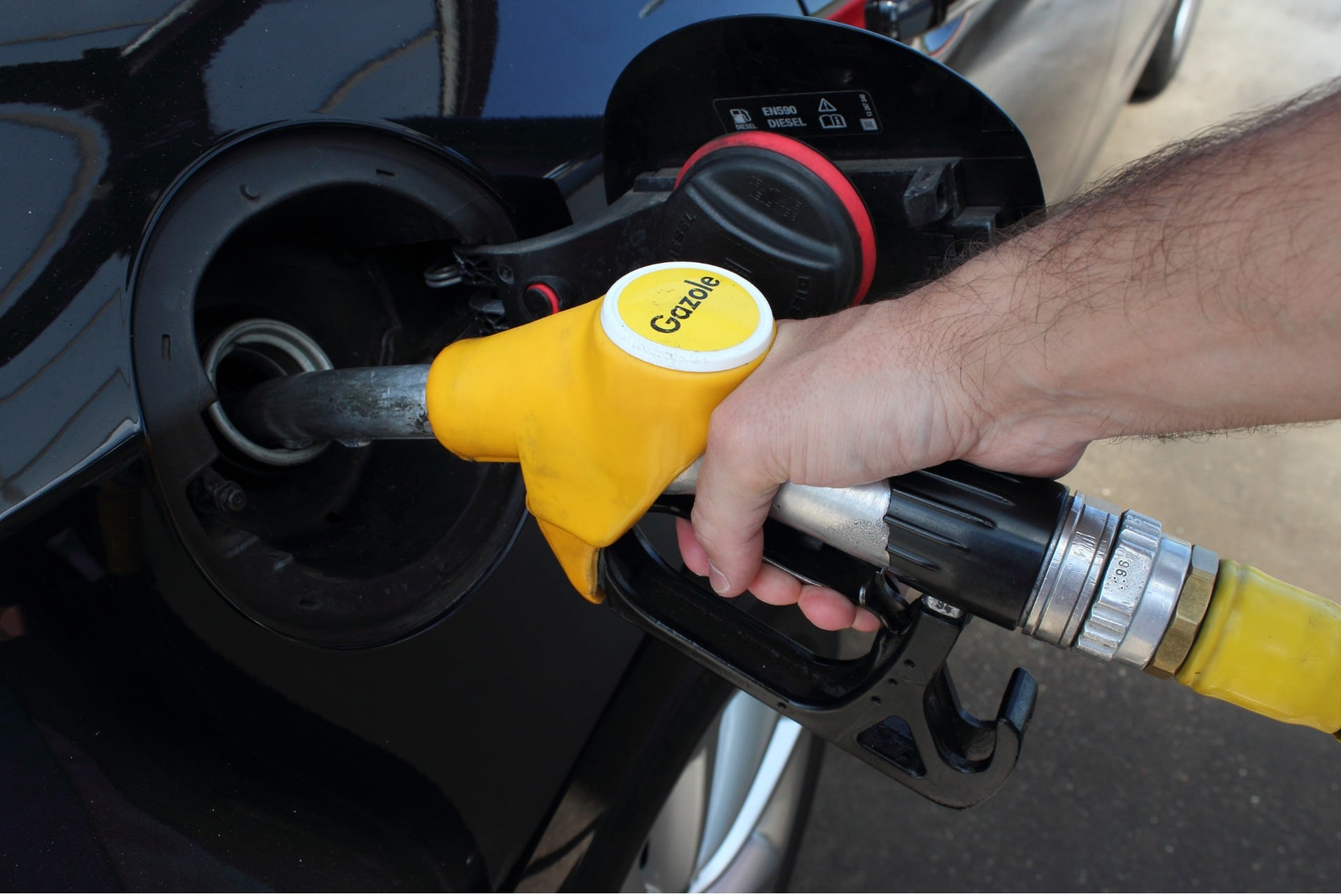 Gazole France Prix Pompe Carburant Voiture Thermique (2)