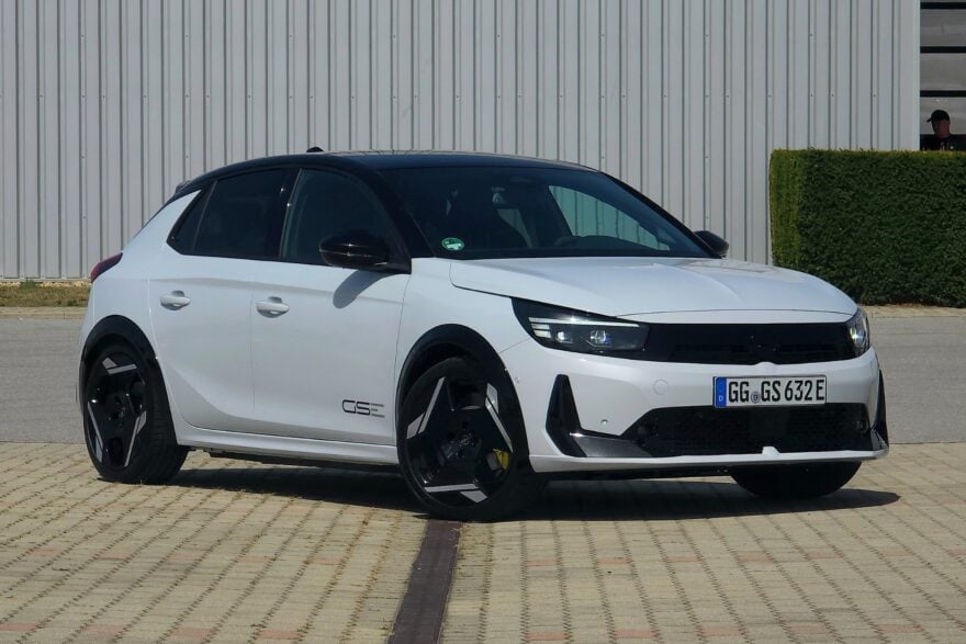 J’ai testé l’Opel Corsa GSE : comment mes tours de circuit pied au plancher m’ont coûté moins d’un euro