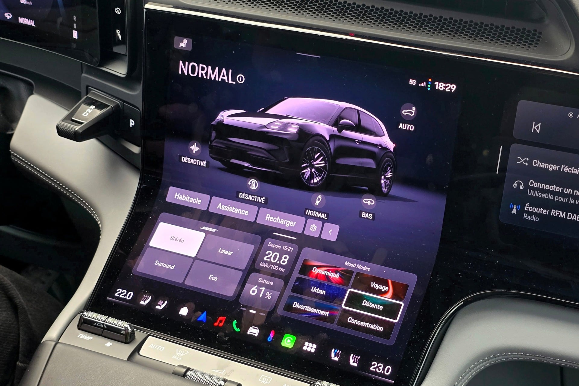 Porsche Cayenne (3)