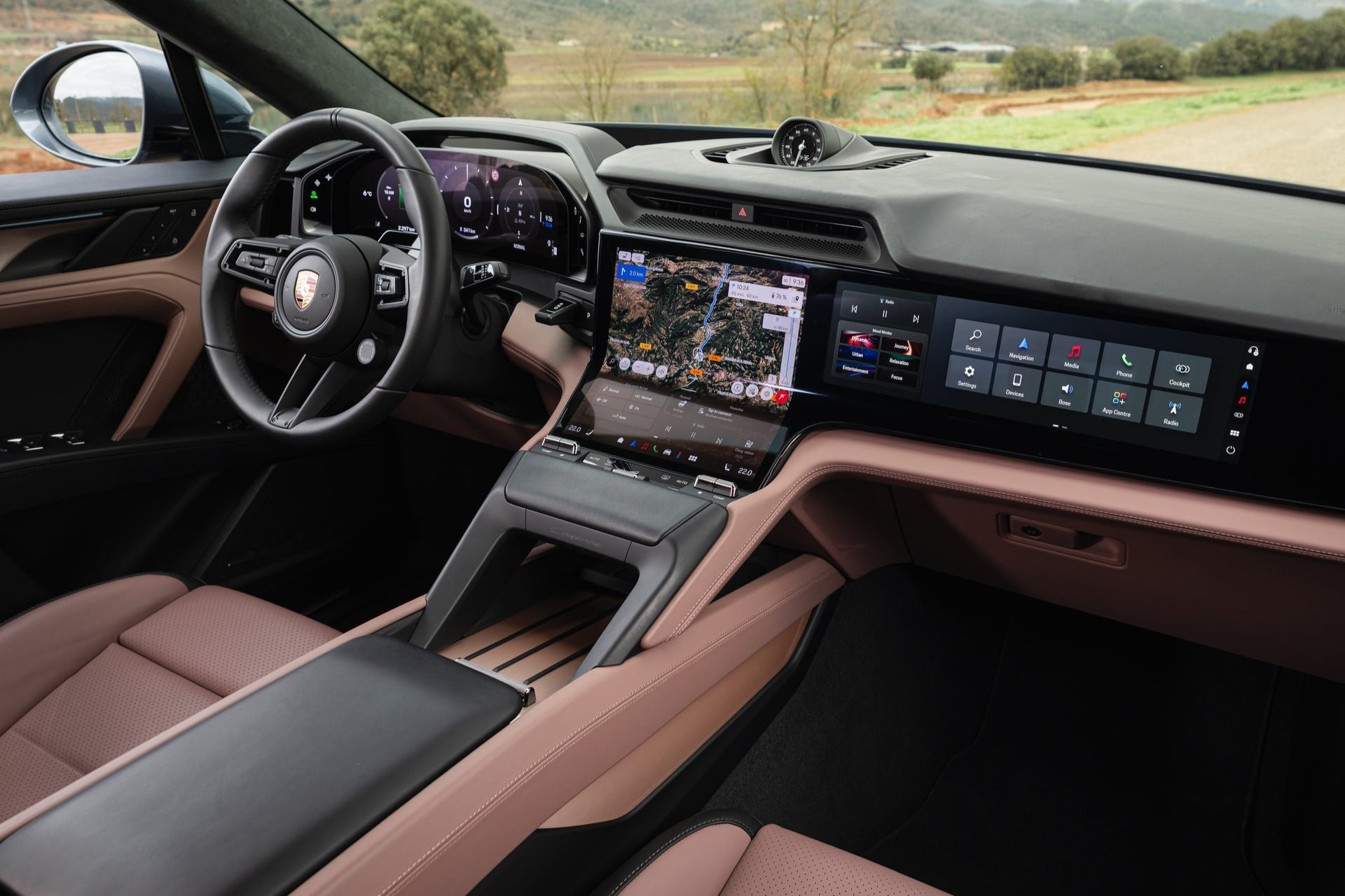 Porsche Cayenne (4)