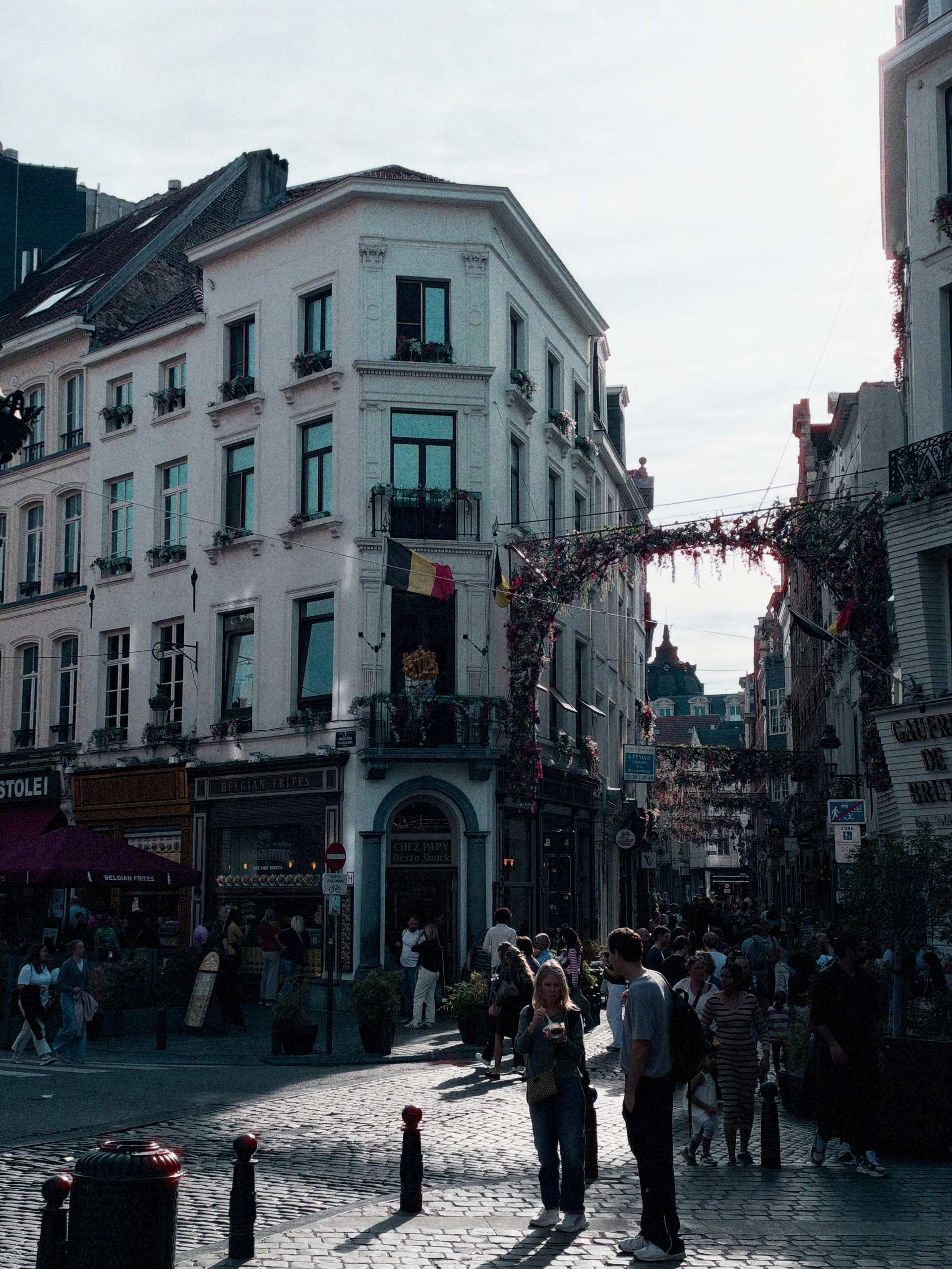 Test iPhone 18 Pro Photo Rue Bruxelles