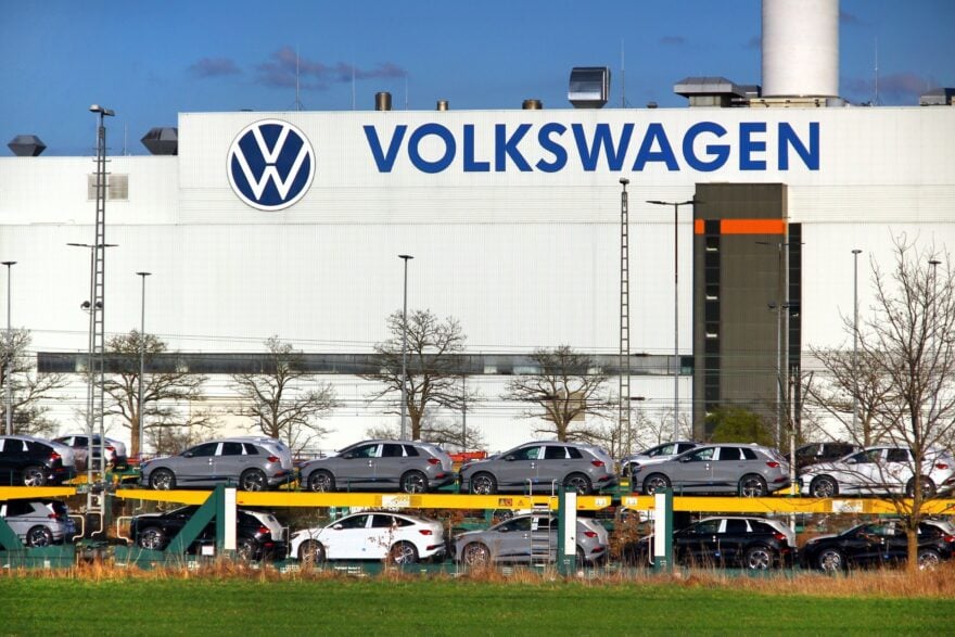 Volkswagen subit sa plus grosse perte en une décennie, un signal terrible pour l’automobile européenne